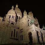 Large & Bright Apartment, Paris, Montmartre-opera, Picturesque Rue Des Martyrs *