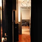 Large & Bright Apartment, Paris, Montmartre-opera, Picturesque Rue Des Martyrs 파리
