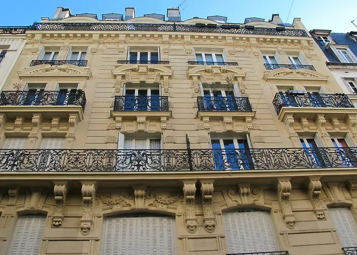 Large&bright Apartment, Paris, Montmartre-opéra, Picturesque Rue Des Martyrs Hotel Paris
