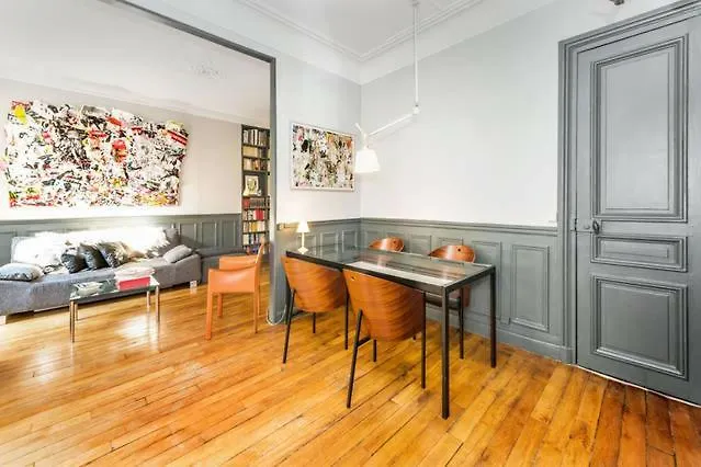 Large & Bright Apartment, Paris, Montmartre-opera, Picturesque Rue Des Martyrs Hotel Paris